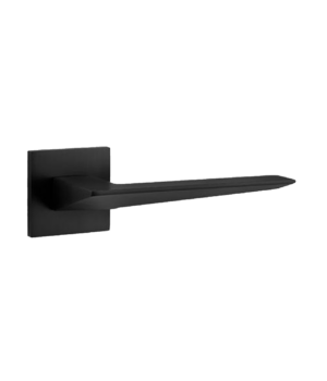 черная